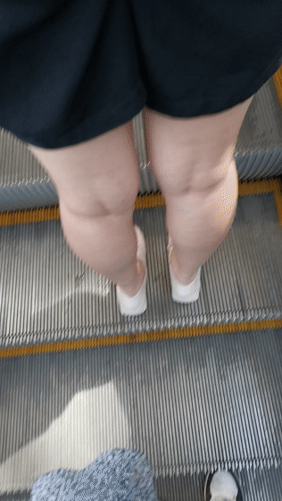 182641n9m467mkee447m9d.gif