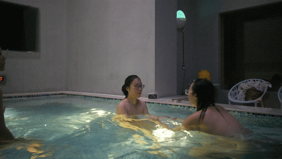 220939w1iqt1t4798z8mum.gif