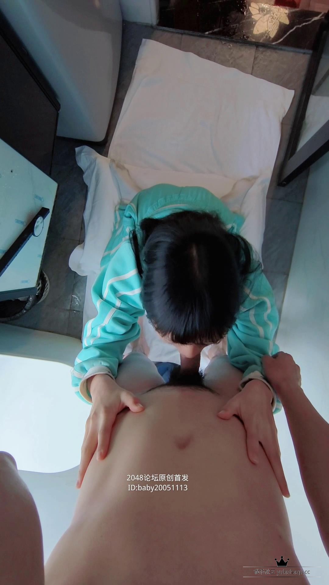 [原创首发] 被大叔约炮玩王者荣耀的校服学生妹高中学生妹）[00-03-08][20240106-17385951].jpg