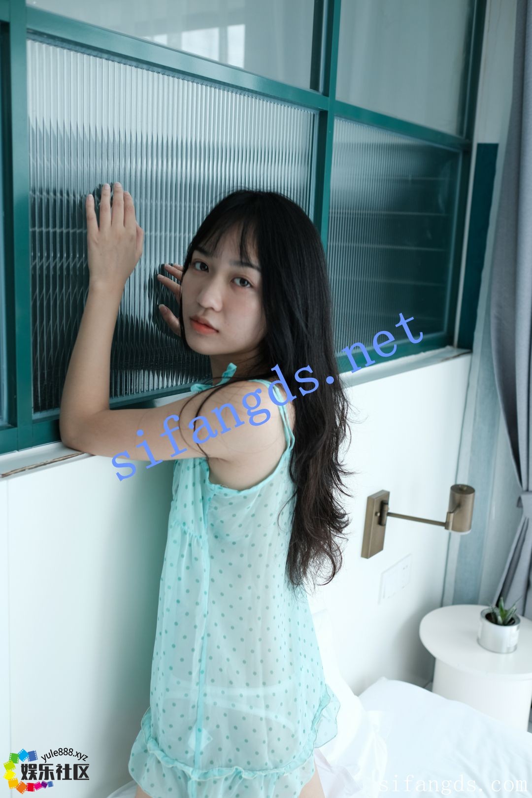 141930t2d7vwiw7e4esw7h.jpg