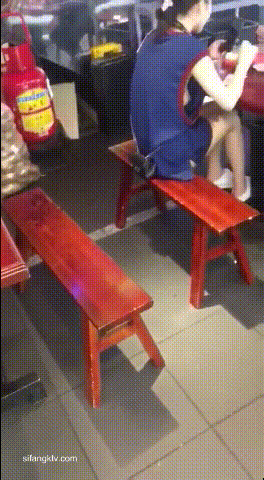233301anknm0w0uynrrfa0.gif