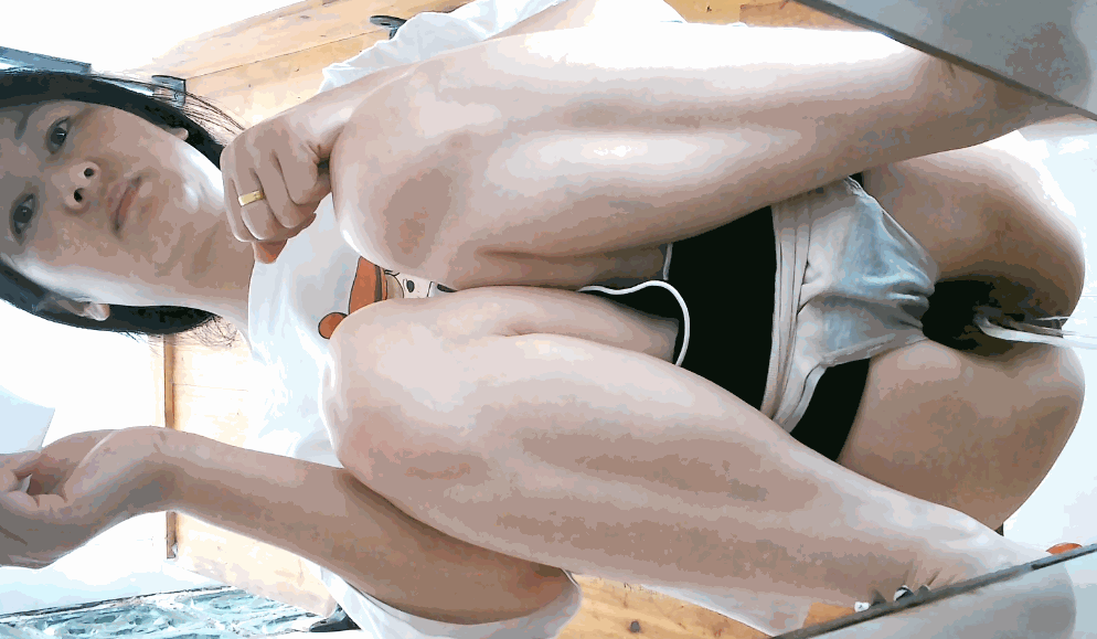 4f4d83a025799a8fae520837adc0ee36.gif