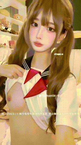 005945z2jtkhqh72hyyzt8.gif
