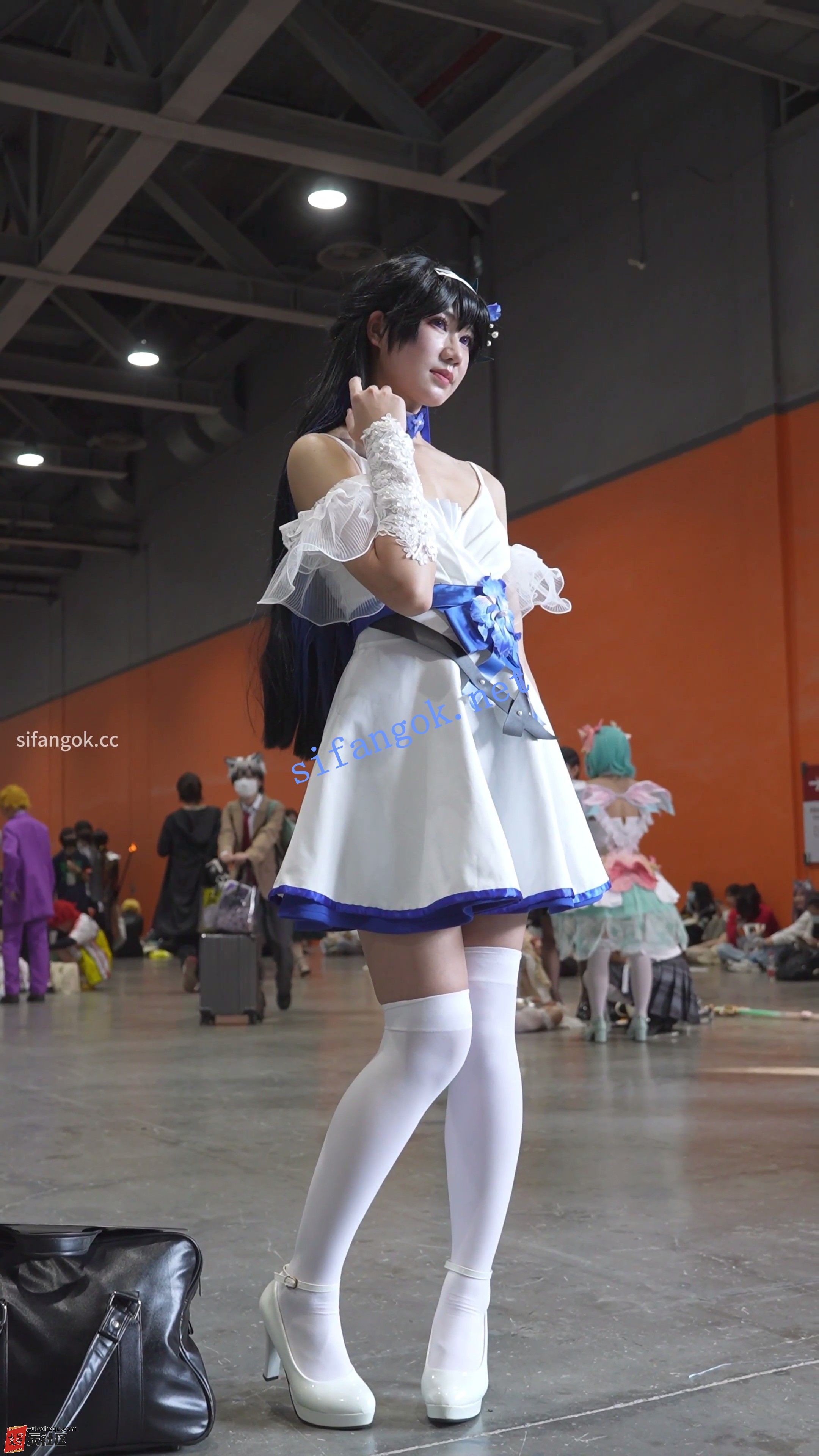 215054v5o91p5b1azobb4o.jpg