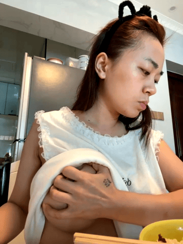 24010702060136302.gif