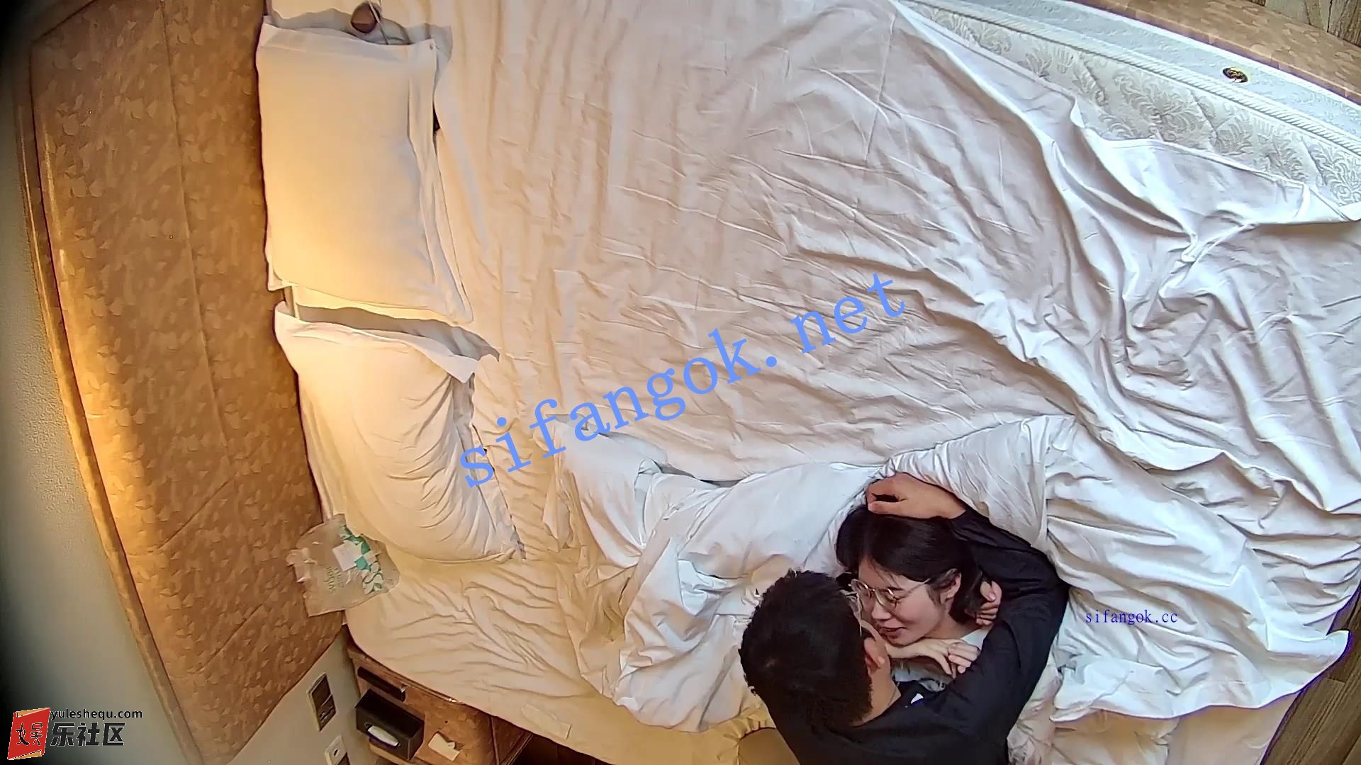 192246g5d9nm46167zu67m.jpg