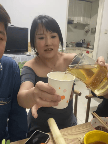 2401070206016398a.gif