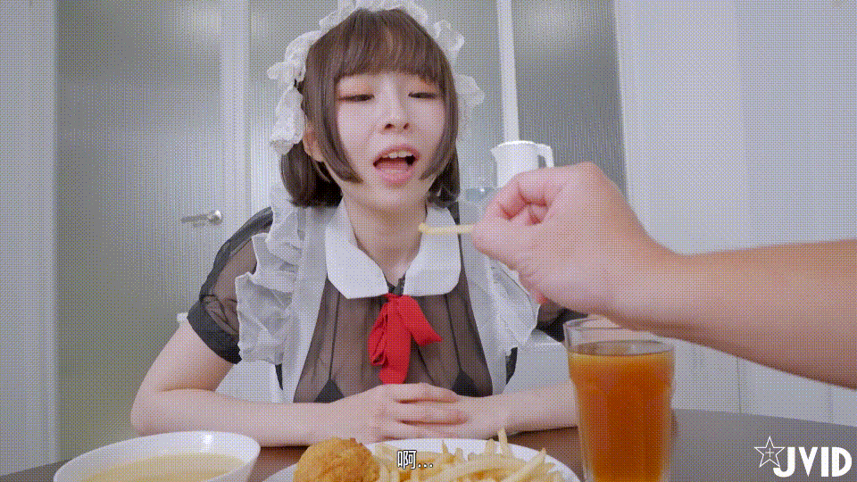 124601weqvhqf4r7lz2vfd.gif