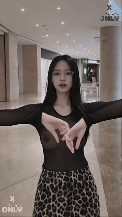141036pdufd2uj7l7fyuxr.gif