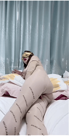 135719eev76vb65e7vbobs.gif